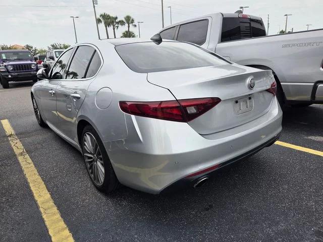 2017 Alfa Romeo Giulia Ti RWD