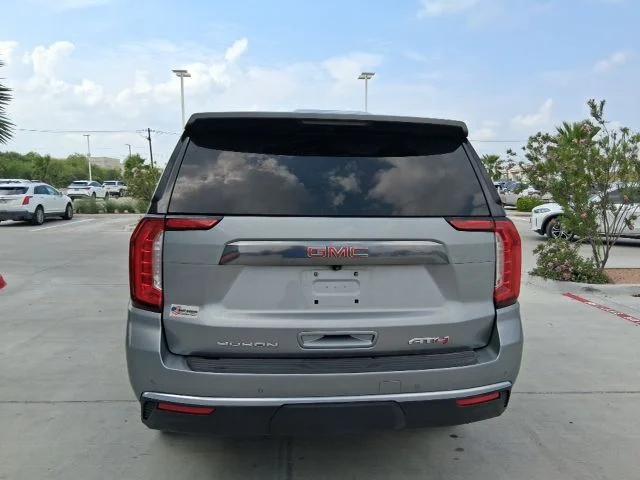 2024 GMC Yukon 4WD AT4
