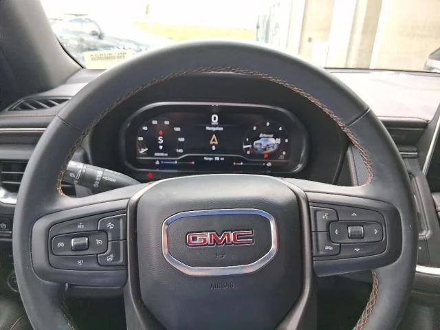 2024 GMC Yukon 4WD AT4