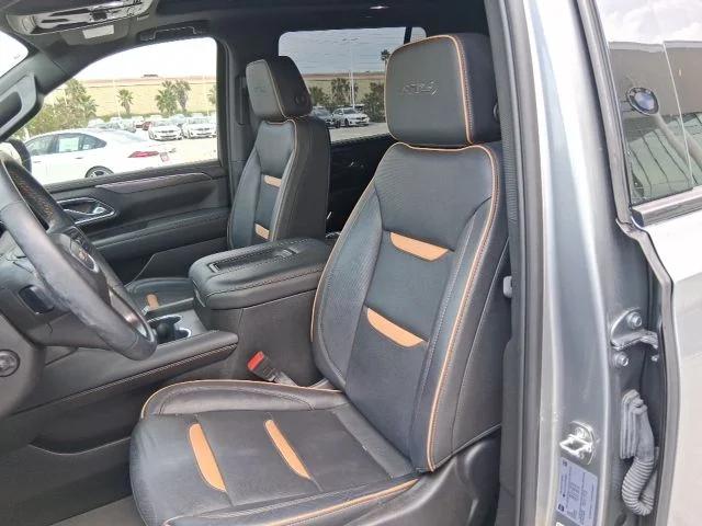 2024 GMC Yukon 4WD AT4