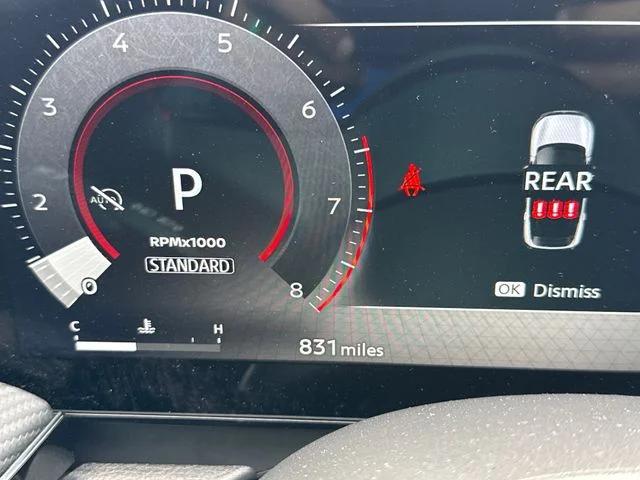 2025 Nissan Kicks SR FWD