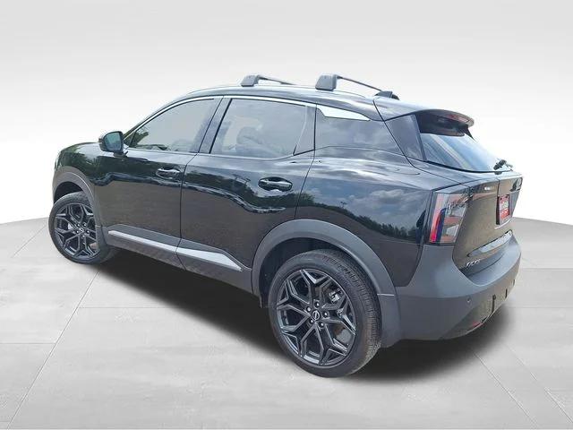 2025 Nissan Kicks SR FWD
