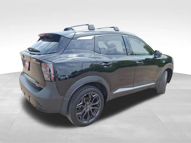 2025 Nissan Kicks SR FWD