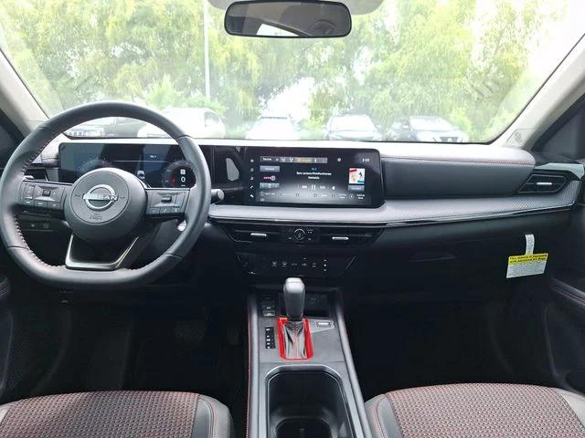 2025 Nissan Kicks SR FWD