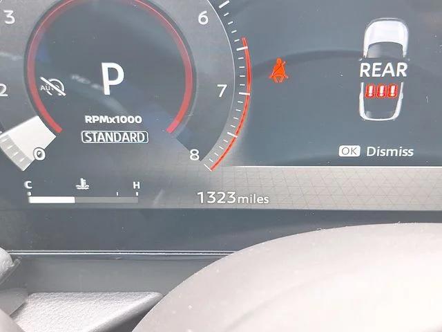 2025 Nissan Kicks SR FWD