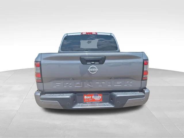2025 Nissan Frontier Crew Cab SV 4x2