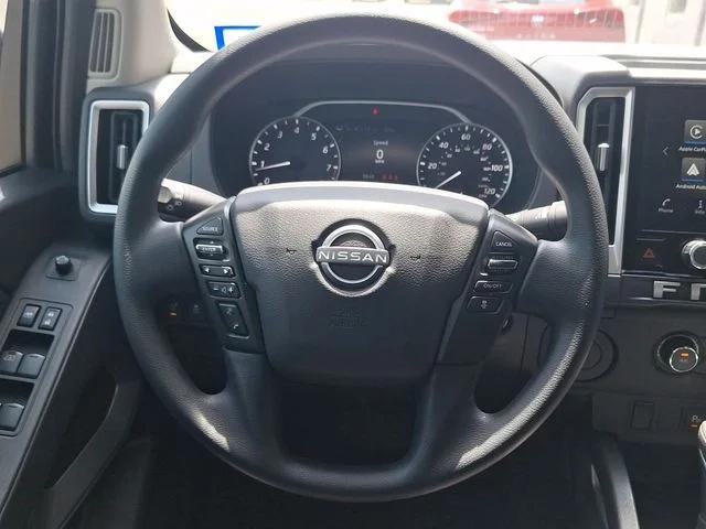 2025 Nissan Frontier Crew Cab SV 4x2