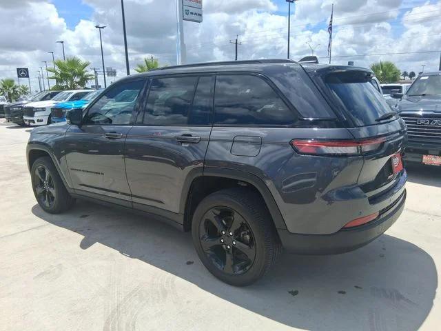 2025 Jeep Grand Cherokee Altitude X 4x2