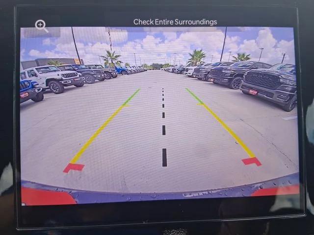 2025 Jeep Grand Cherokee Altitude X 4x2