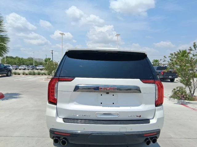 2023 GMC Yukon 4WD AT4