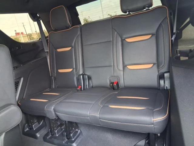 2023 GMC Yukon 4WD AT4