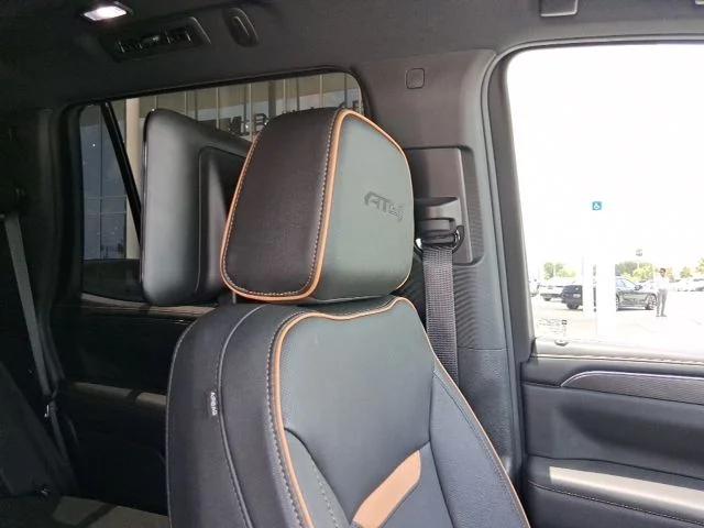 2023 GMC Yukon 4WD AT4