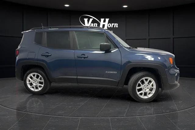 2022 Jeep Renegade Latitude 4x4