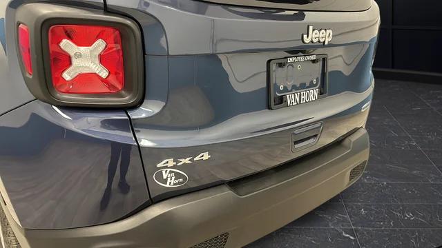 2022 Jeep Renegade Latitude 4x4