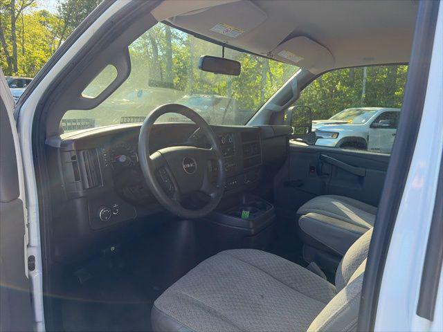 2019 GMC Savana Cutaway Work Van