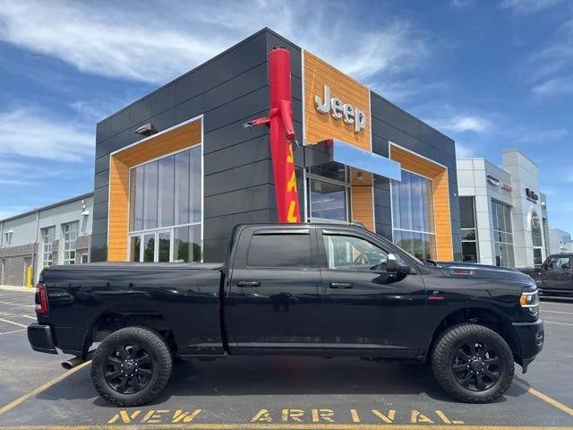 2021 Jeep Ram 2500 Big Horn Crew Cab 4x4 6'4" Box