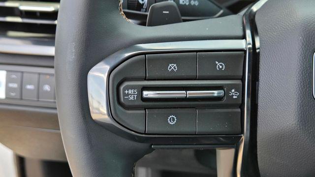 2026 GMC Acadia AT4 AWD