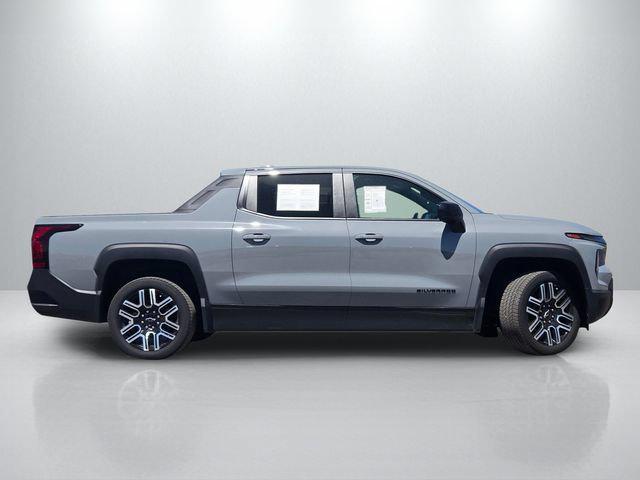 2026 Chevrolet Silverado EV Custom - Standard Range 4WD