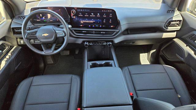 2026 Chevrolet Silverado EV Custom - Standard Range 4WD