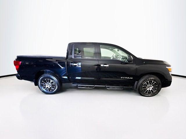 2021 Nissan Titan Crew Cab SV 4x4