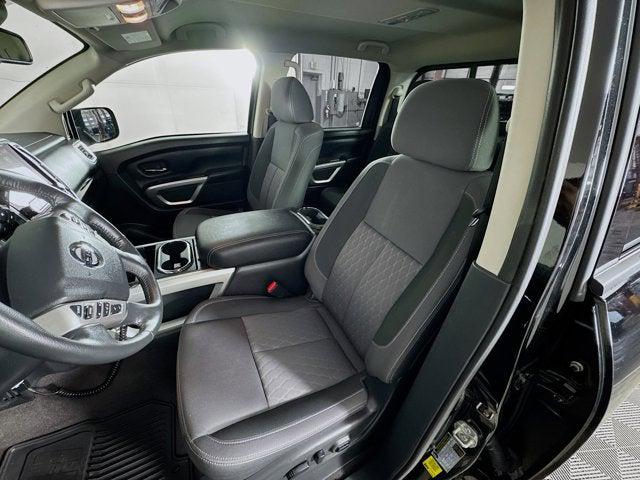 2021 Nissan Titan Crew Cab SV 4x4
