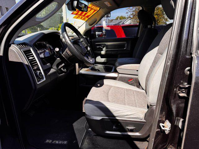 2016 Ram 1500 SLT