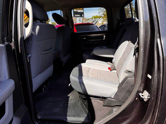 2016 Ram 1500 SLT