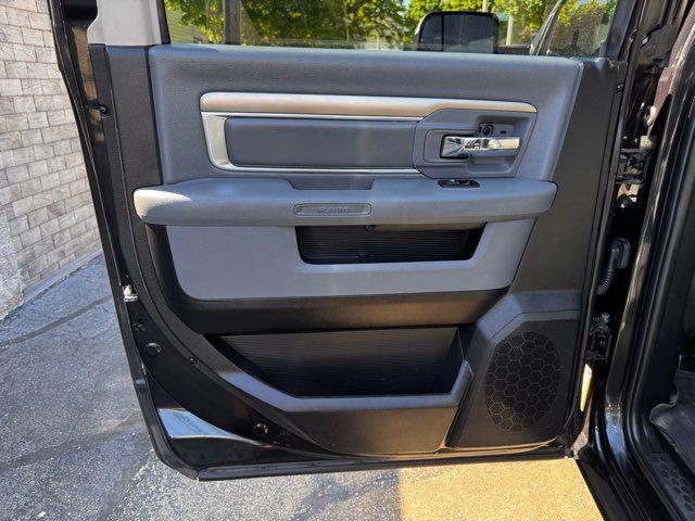2016 Ram 1500 SLT