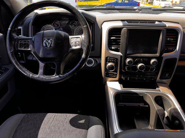 2016 Ram 1500 SLT