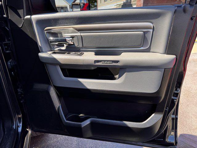 2016 Ram 1500 SLT