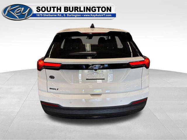 2027 Chevrolet Bolt LT FWD