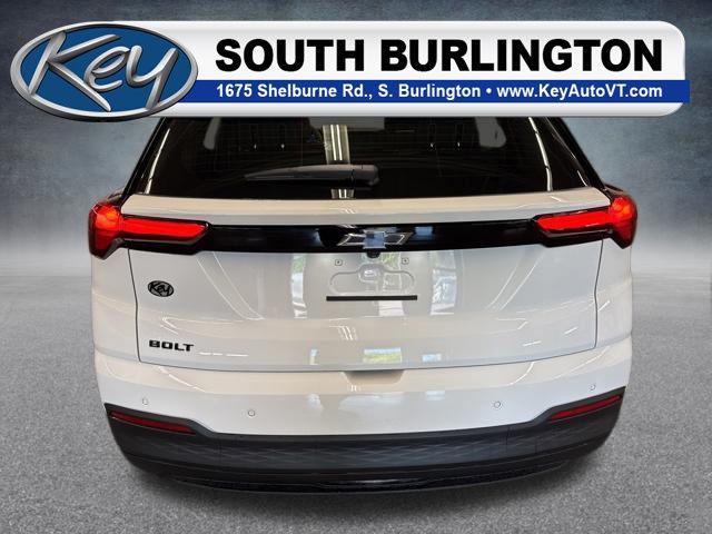 2027 Chevrolet Bolt LT FWD
