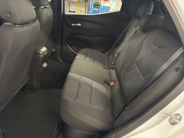 2027 Chevrolet Bolt LT FWD