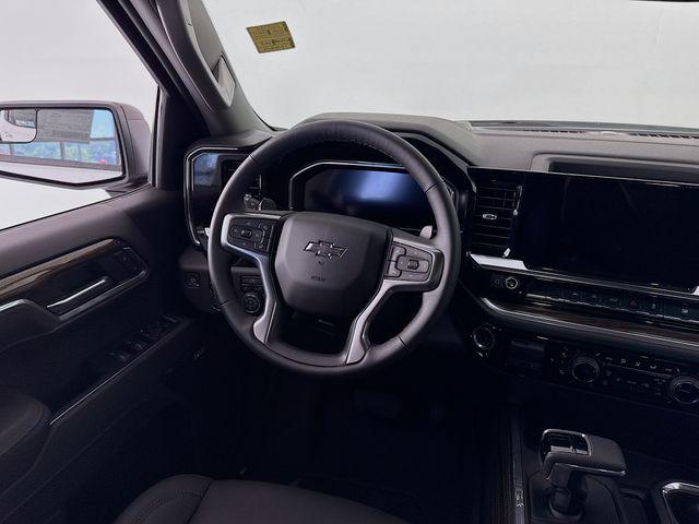 2026 Chevrolet Silverado 1500 4WD Crew Cab Short Bed RST