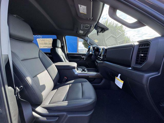 2026 Chevrolet Silverado 3500HD Crew Cab, Long Bed, LT Dual Rear Wheel, RWD