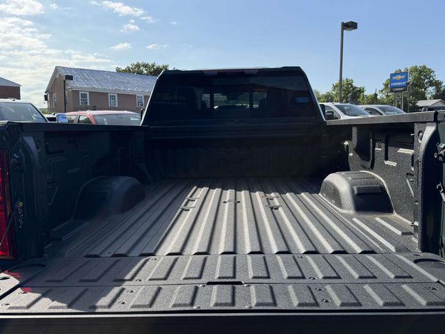 2026 Chevrolet Silverado 3500HD Crew Cab, Long Bed, LT Dual Rear Wheel, RWD