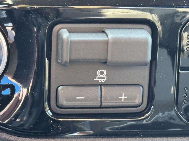 2026 Chevrolet Silverado 3500HD Crew Cab, Long Bed, LT Dual Rear Wheel, RWD