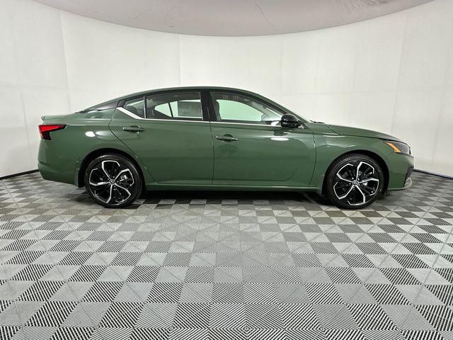 2026 Nissan Altima SR AWD