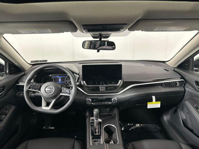 2026 Nissan Altima SR AWD
