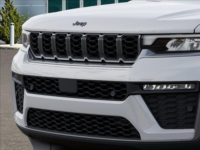 2026 Jeep Grand Cherokee L 85th Anniversary Edition
