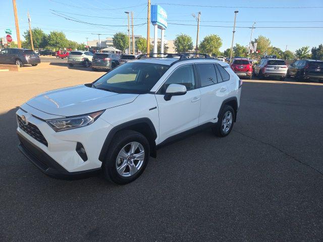 2020 Toyota RAV4 Hybrid XLE