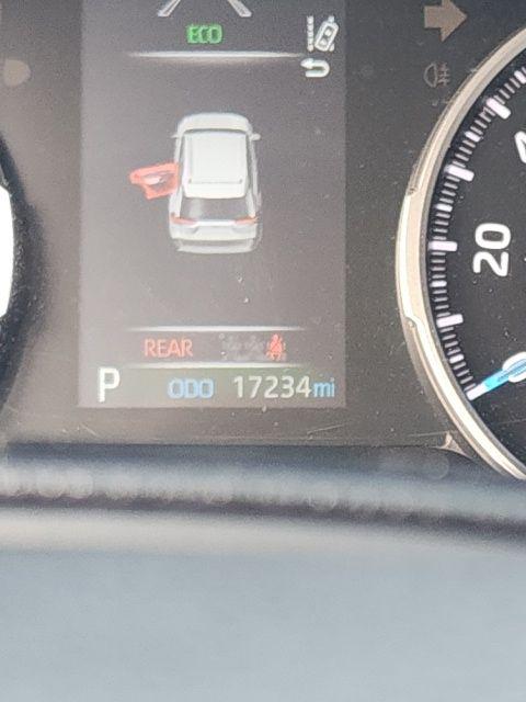 2020 Toyota RAV4 Hybrid XLE