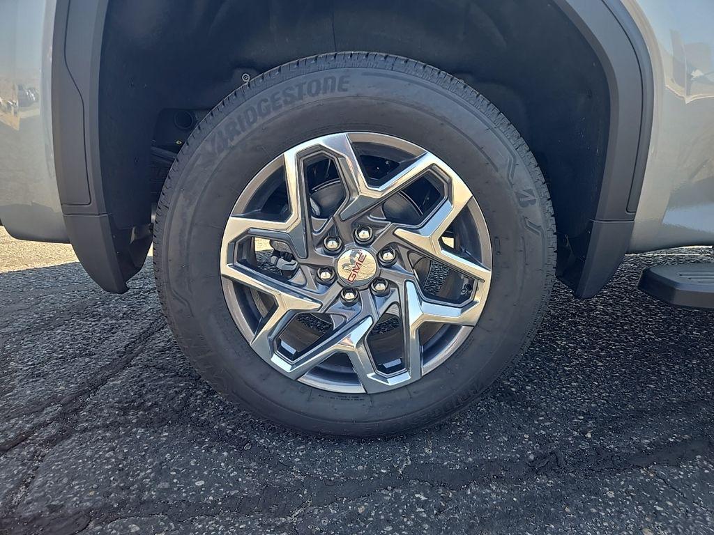 2026 GMC Sierra 1500 SLT - Photo 10