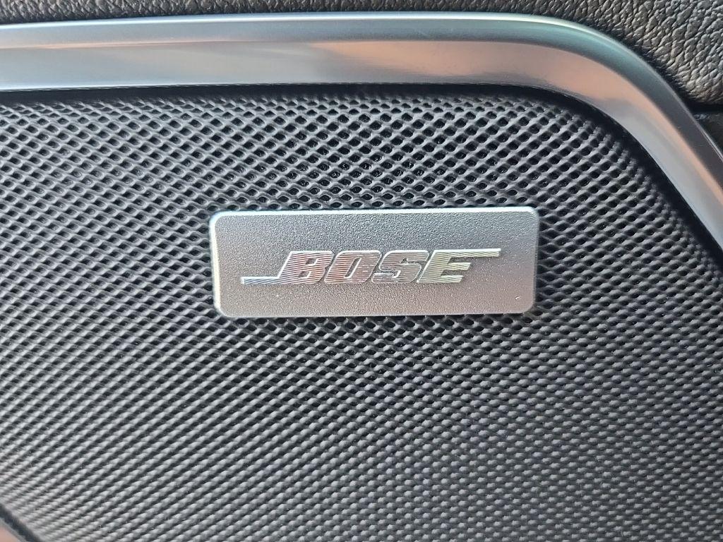 2026 GMC Sierra 1500 SLT - Photo 13
