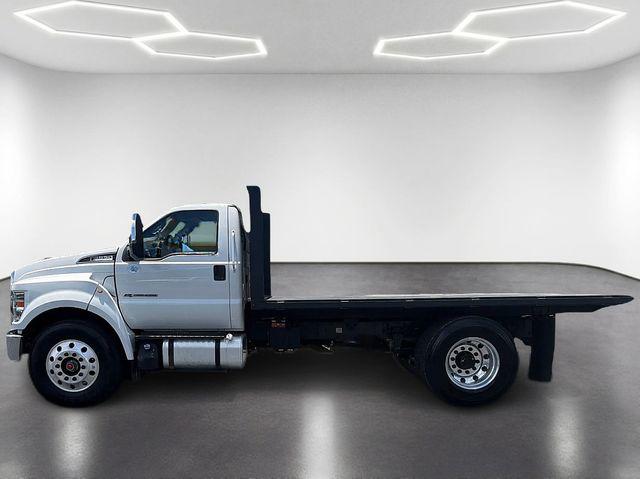 2018 Ford F-650 Base