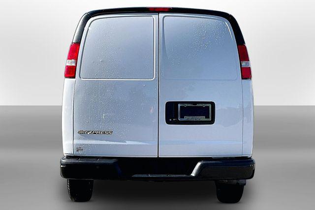 2023 Chevrolet Express Cargo Van RWD 2500 Extended Wheelbase WT