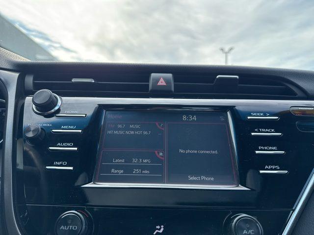 2018 Toyota Camry SE