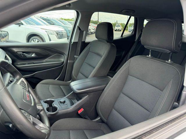 2024 GMC Terrain FWD SLE