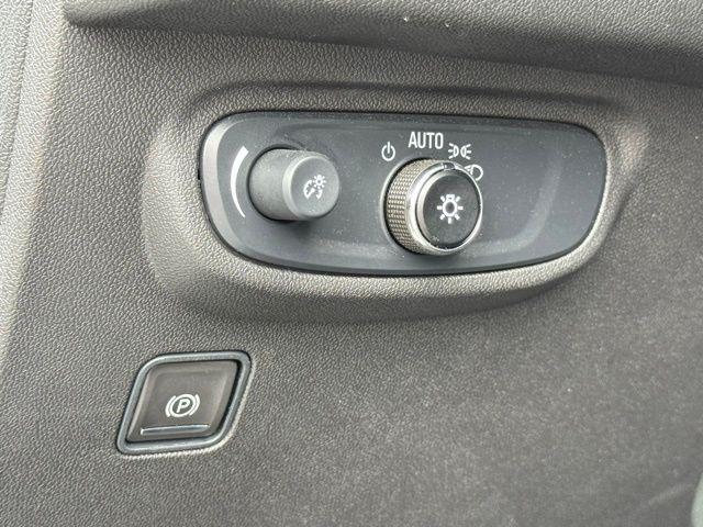2024 GMC Terrain FWD SLE