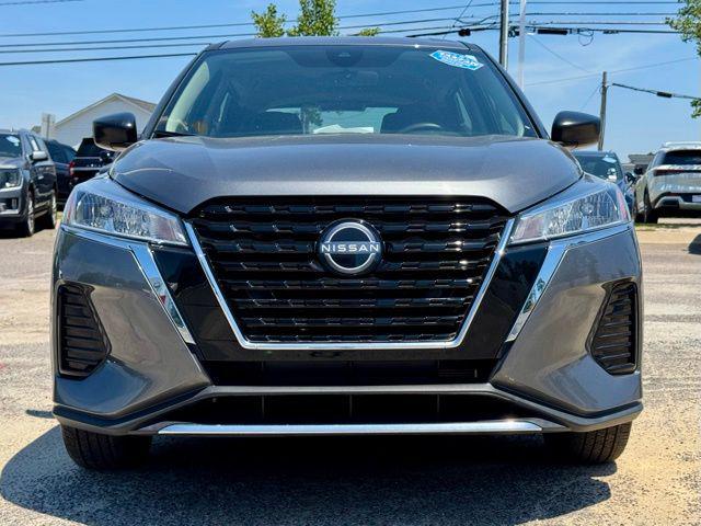 2023 Nissan Kicks S Xtronic CVT